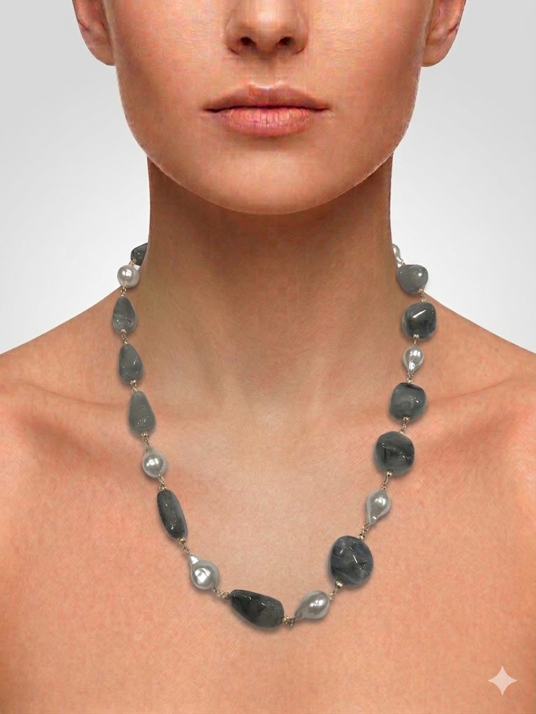 collana lunga pietre lucide
