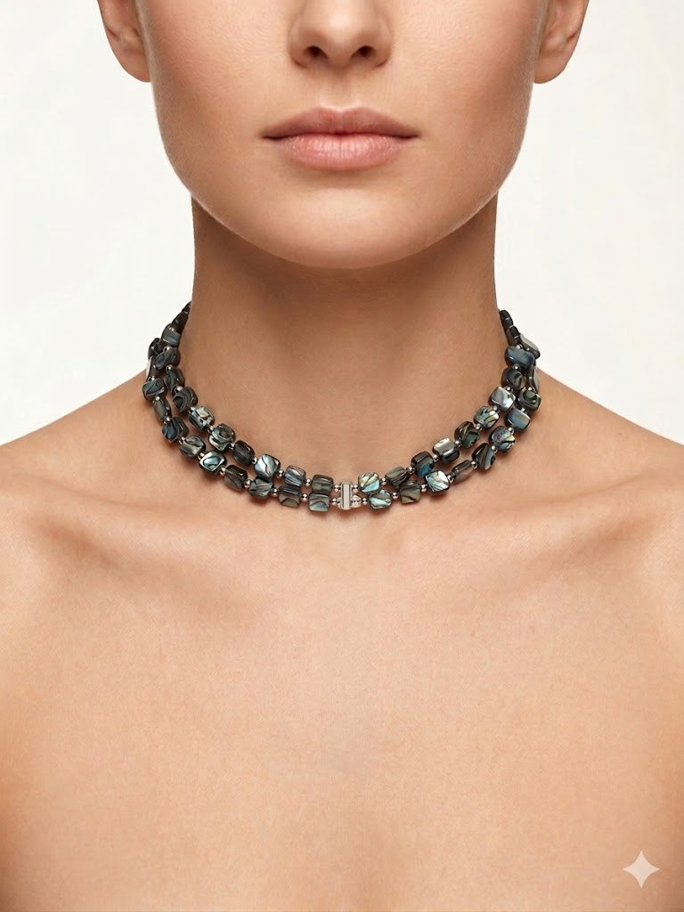 collana con pietre naturali